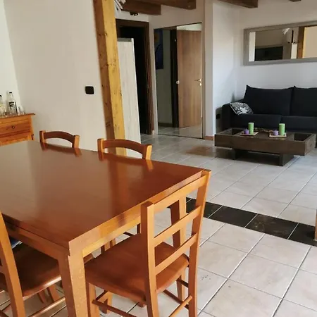 Aretusa House